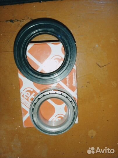 Подшипник ступицы задний