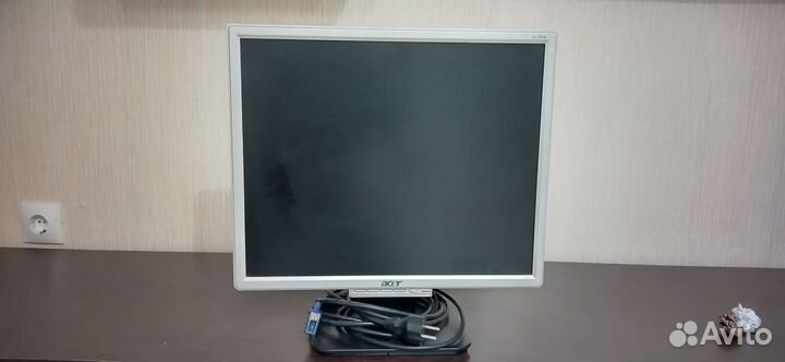 Монитор б/у