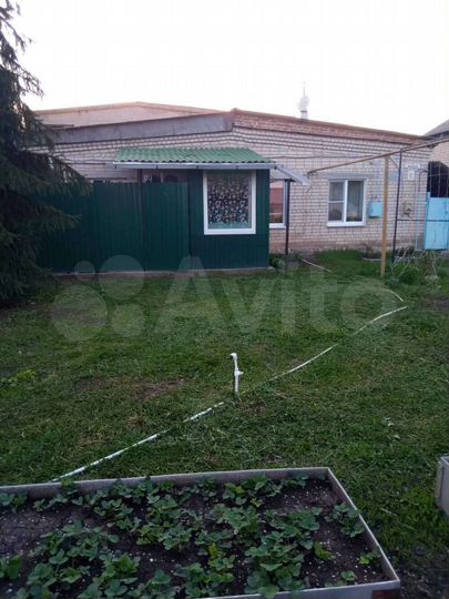 Дом 52 м² на участке 1 сот.