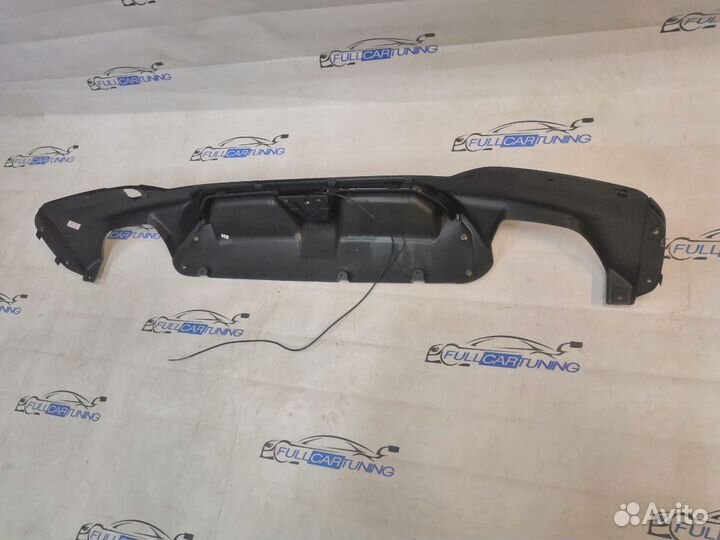 Диффузор BMW 5 G30 CS со стоп сигналом