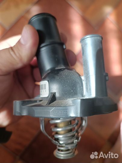 Термостат Ford