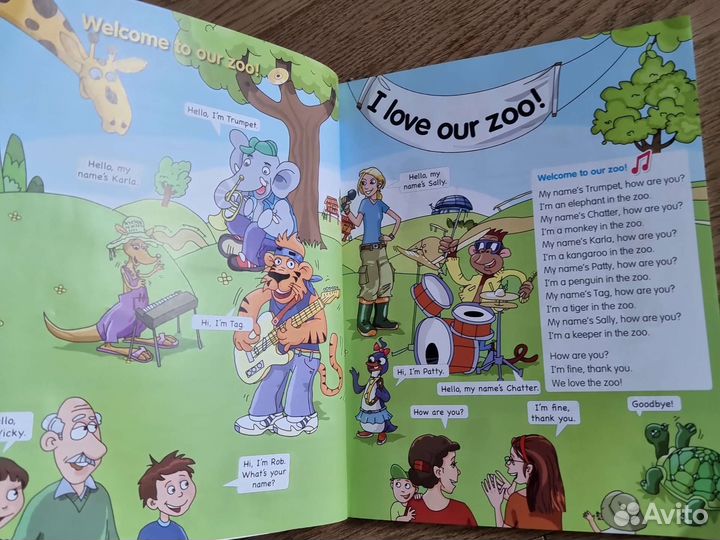 Учебник по английскому FlyHigh 2