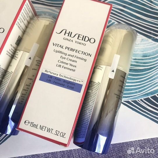Shiseido Лифтинг-крем для глаз Vital Perfection
