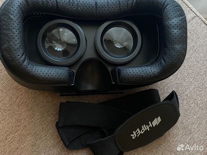 Очки виртуальной реальности hyper