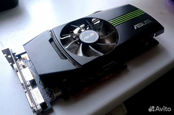 Видеокарта Asus GTX560Ti