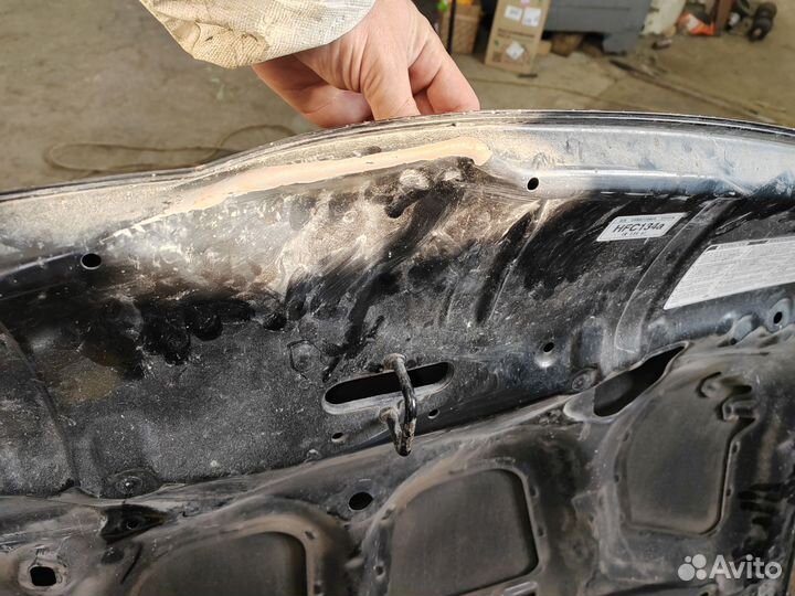 Капот honda civic 4D