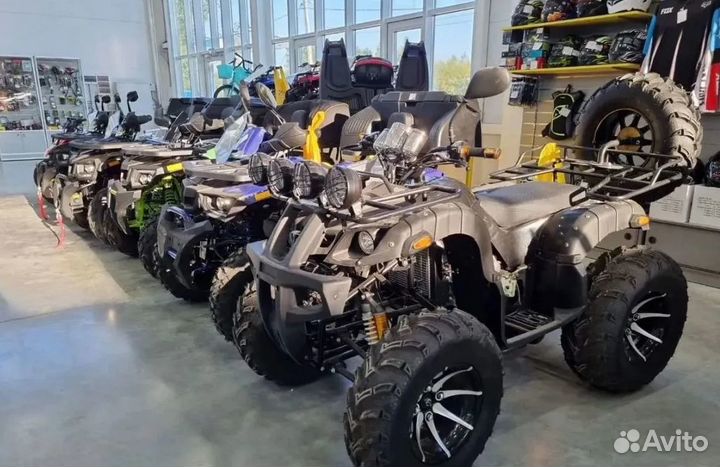 Квадроциклы 4WD большой выбор, в наличии в Сургуте