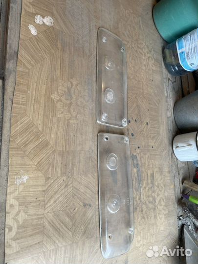 Стекла для фонаря hella п. прицепа kogel