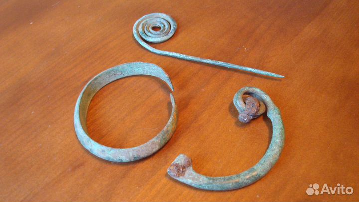 Набор: фибула, заколка, браслет, 3. Скифы. Антика