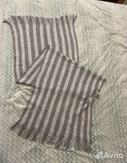 Палантин H&M
