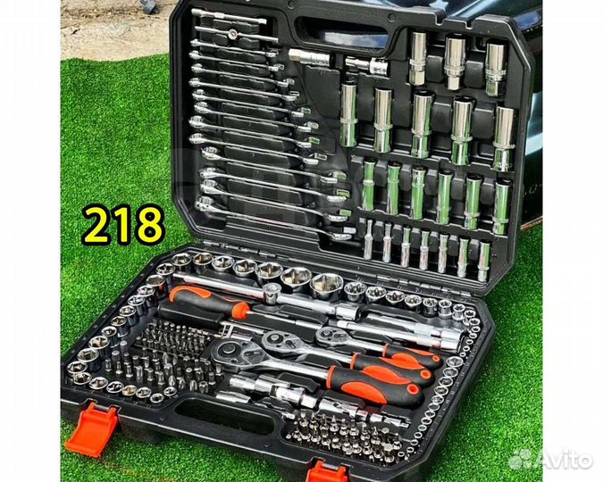 Набор инструментов для авто и дома