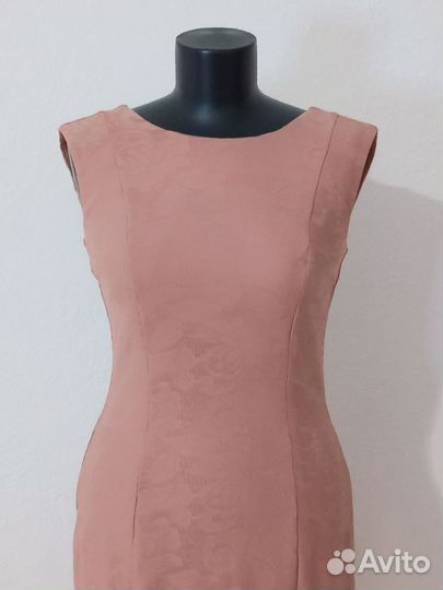 Новое кружевное платье футляр Zarina