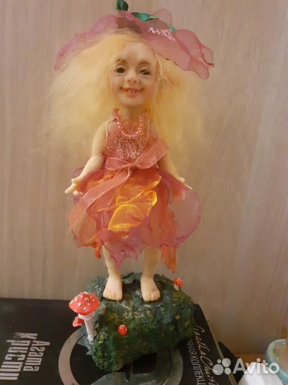 Кукла ручной работы из полимерной глины