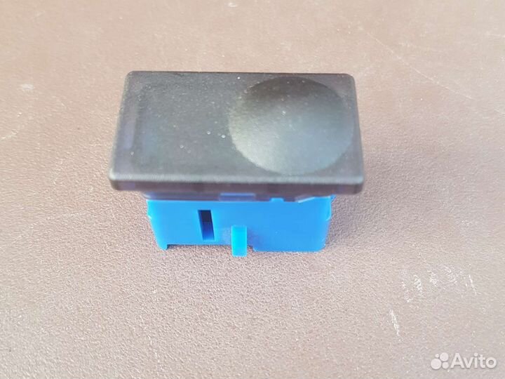 Mitsubishi Комплект для установки автосвета