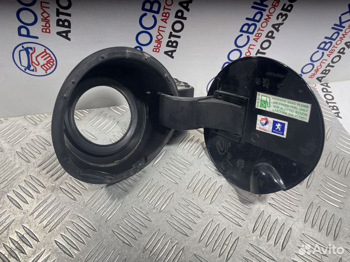 Лючок бензобака Peugeot 308 (T7) I (2007–2011)