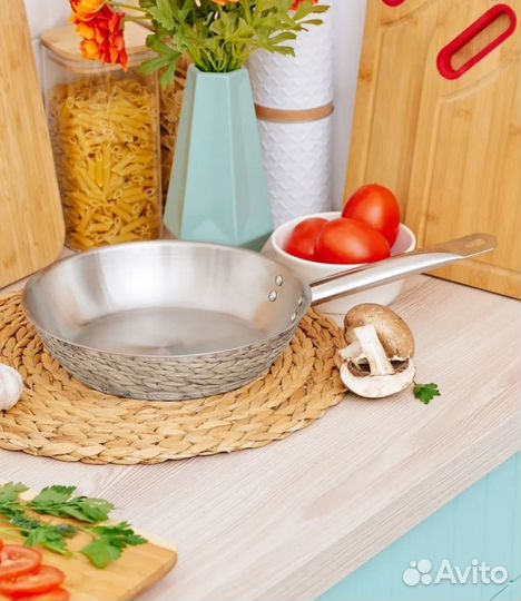 Сковорода нержавейка 240мм