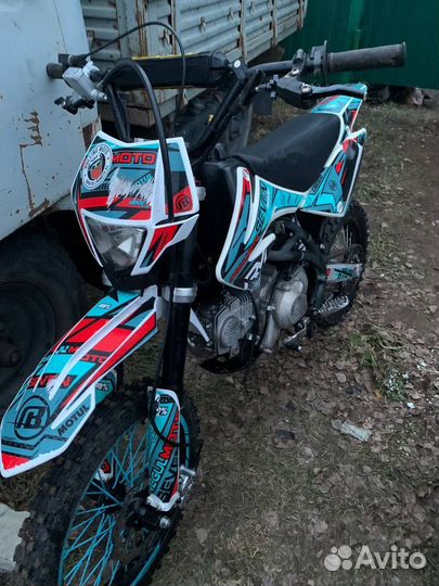 Regulmoto seven medalist 150E