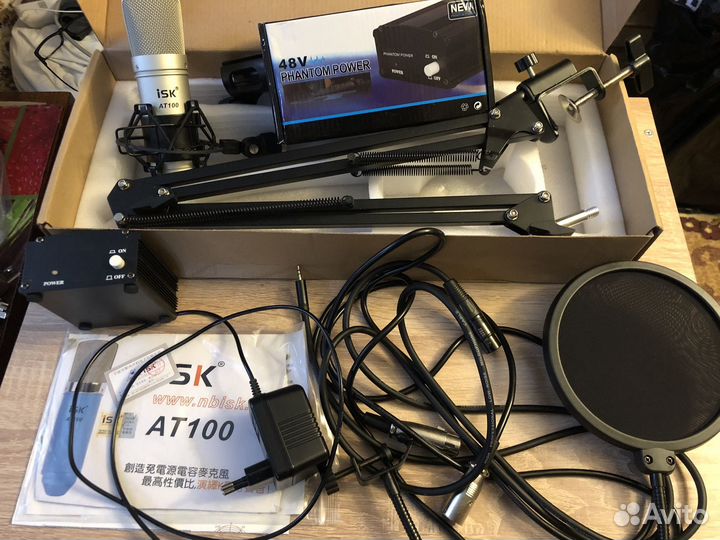 Конденсаторный микрофон с полным обвесом