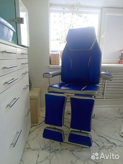 Педикюрное кресло на гидравлике бу