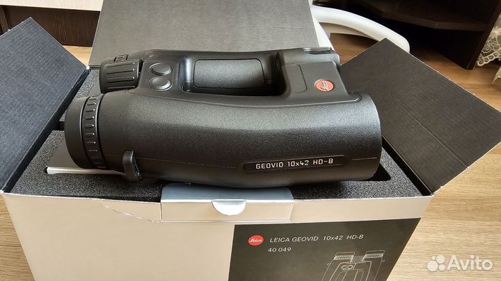 Бинокль с дальномером Leica Geovid 10x42 HD-B