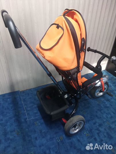 Детский трехколесный велосипед