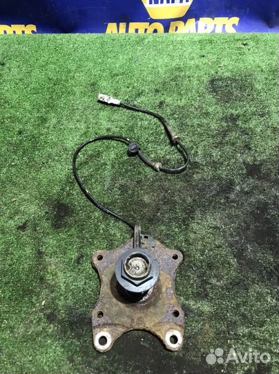 Ступица задняя левая/правая citroen c4