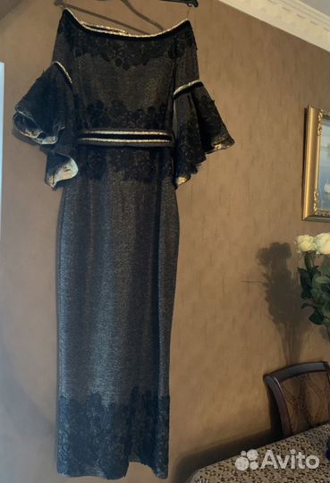 Вечернее платье
