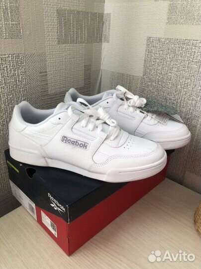 Новые Кроссовки Reebok Strength