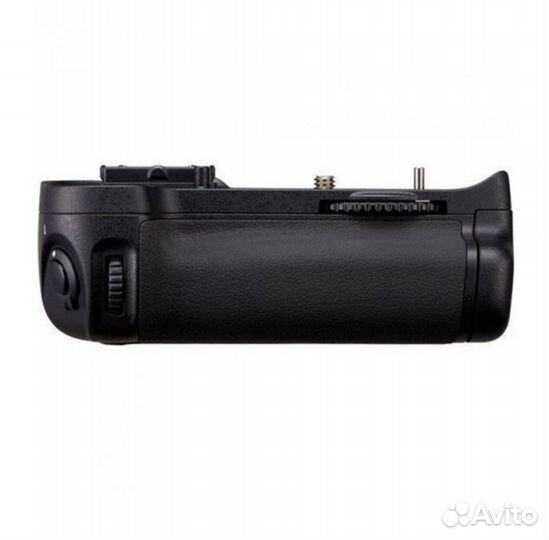 Новый батарейный блок MB-D11 для D7000