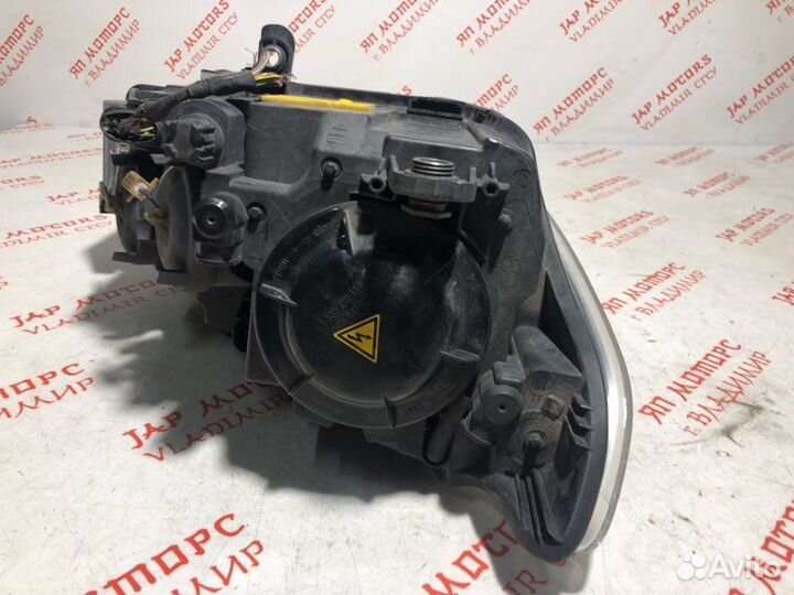 Фара ксеноновая левая Volkswagen Passat Cc седан