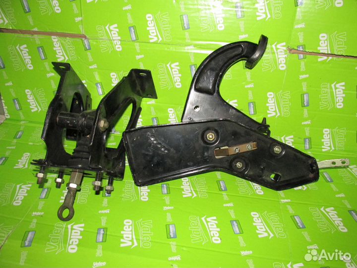 Педаль тормоза газ 14 чайка