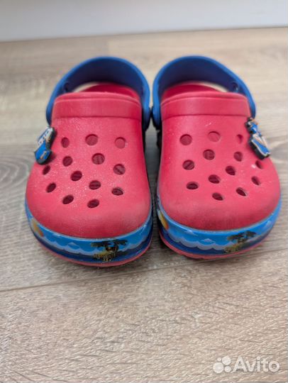 Тапочки резиновые типо crocs 24