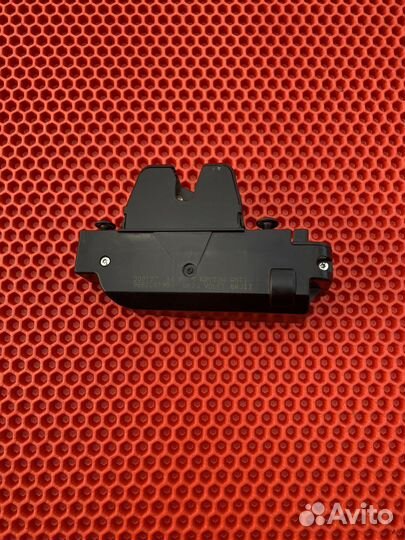 Замок крышки багажника citroen c4