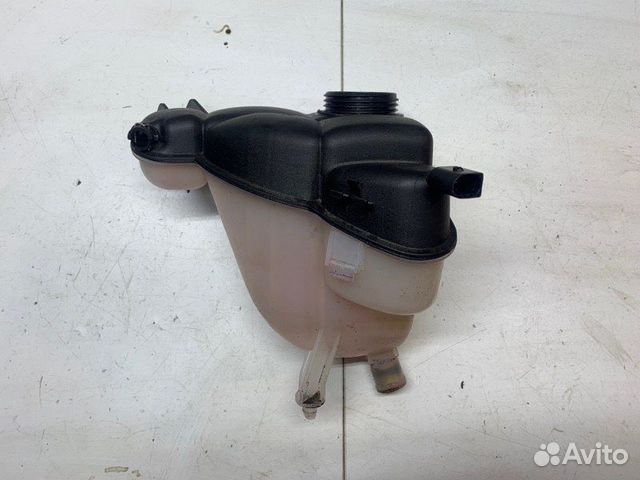 Бачок расширительный Mercedes R W251