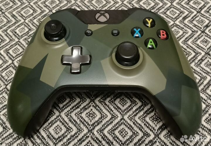 Геймпад xbox One s