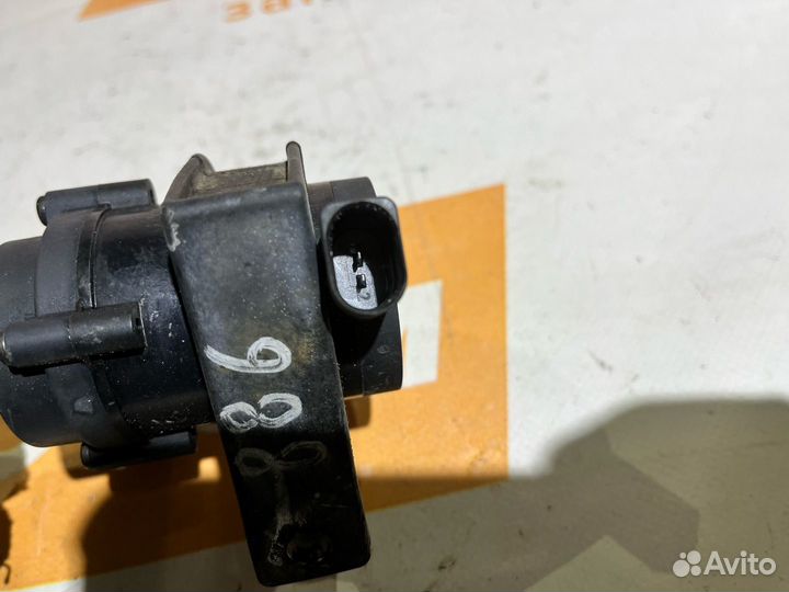 Насос антифриза дополнительный Volkswagen Tiguan