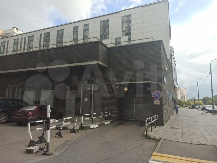 Машиноместо, 16 м²