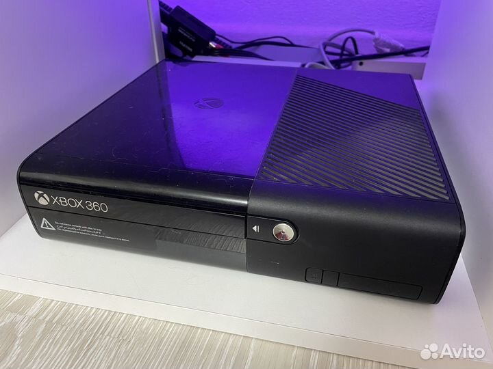 Xbox 360 E