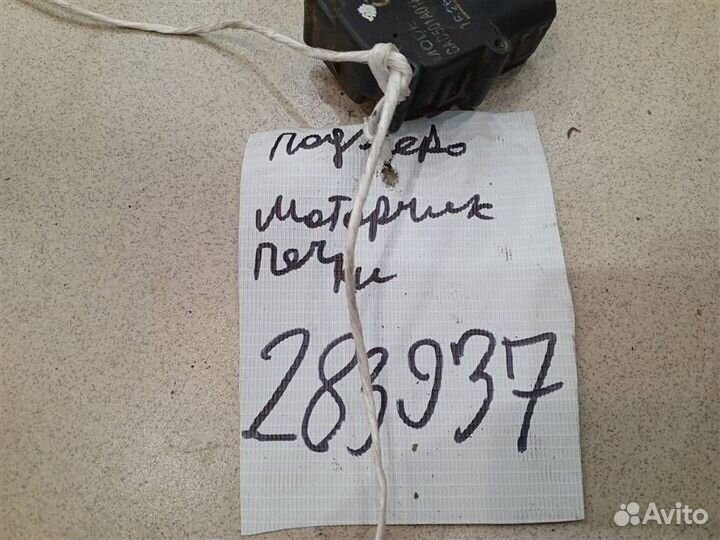 Моторчик заслонки отопителя Mitsubishi Pajero iO