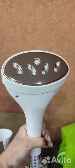 Отпариватель для одежды вертикальный