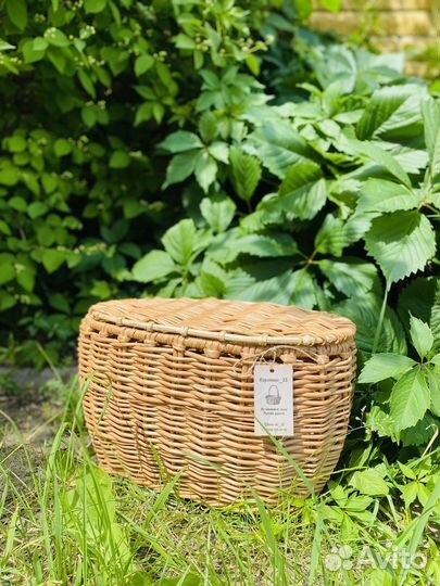 Корзина плетеная с крышкой