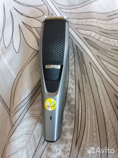 Триммер для бороды philips