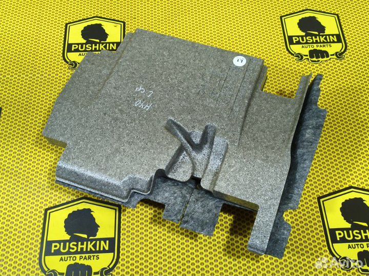 Шумоизоляция пола салона задняя левая Renault