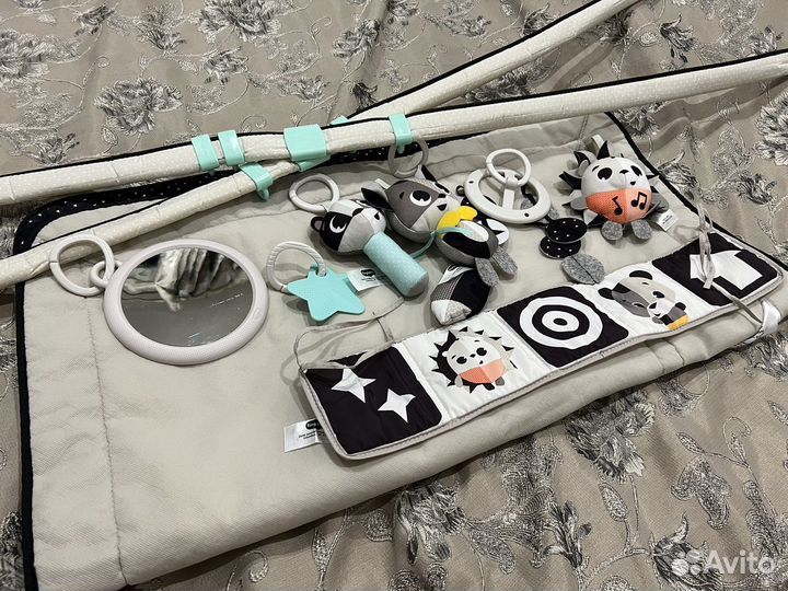 Развивающий коврик tiny love день и ночь