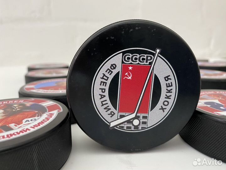 Шайба хоккейная сувенирная