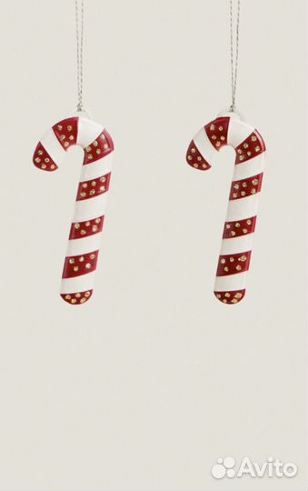 Тарелки и елочные игрушки Zara Christmas