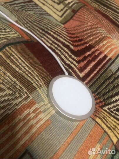 Беспроводная зарядка iPhone