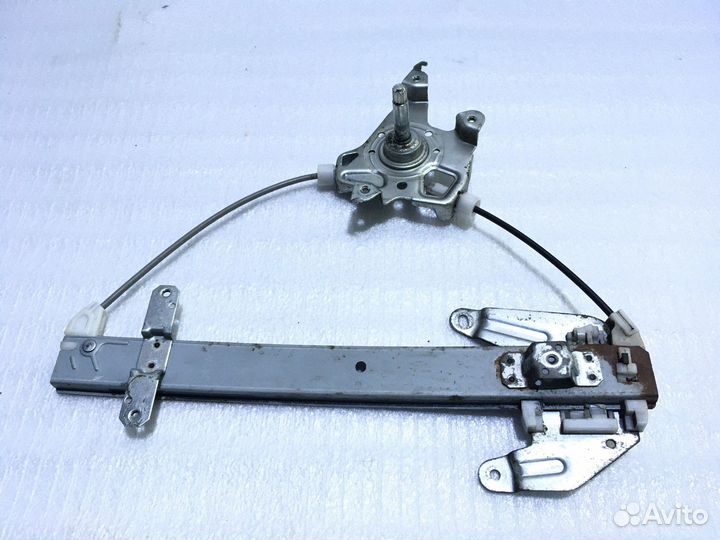 Стеклоподъемник Nissan Almera G15 зад лево