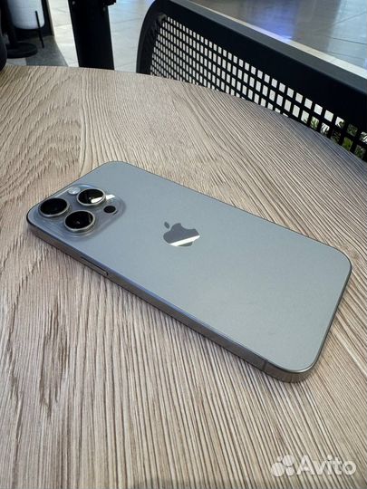 iPhone 15 Pro Max, 256 ГБ
