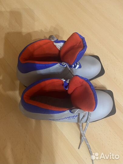 Новые лыжные ботинки Nordwey